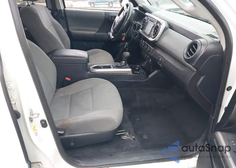 2019 Toyota Tacoma Sr5 V6 z USA, uszkodzony, nr VIN 5TFCZ5AN9KX176923